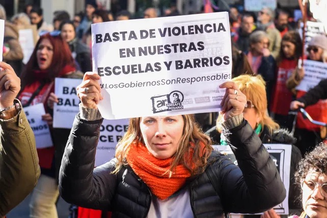 Paro de escuelas: voces de auxilio en una sociedad que no cuida ni contiene