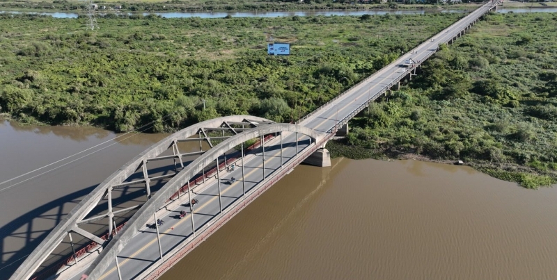 Pullaro anunció que la Provincia pretende construir un puente paralelo al Carretero