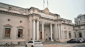 la-legislatura-dio-luz-verde-al-endeudamiento-de-1150-millones-de-dólares-para-santa-fe