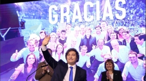 polarización-vence-al-contexto-el-antikirchnerismo-es-una-fuerza-social-potente-que-milei-usó-a-su-favor