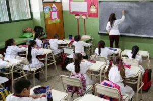 pullaro-ajusta-estrategias-entre-paritarias-renovación-de-la-corte-y-una-apuesta-a-la-empatía-para-dejar-atrás-el-tiempo-de-ajuste-duro